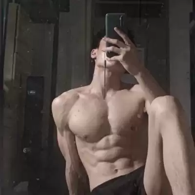 侯梦洁